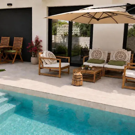 Villa Hero's Olive Garden Retreat