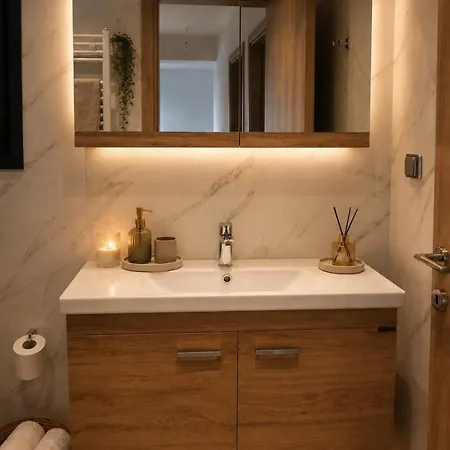 Hero's Olive Garden Retreat Villa *